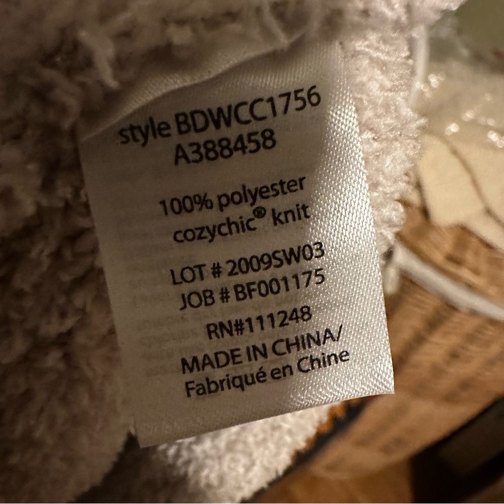 Barefoot Dreams Pullover -NWT- - Picture 5 of 5
